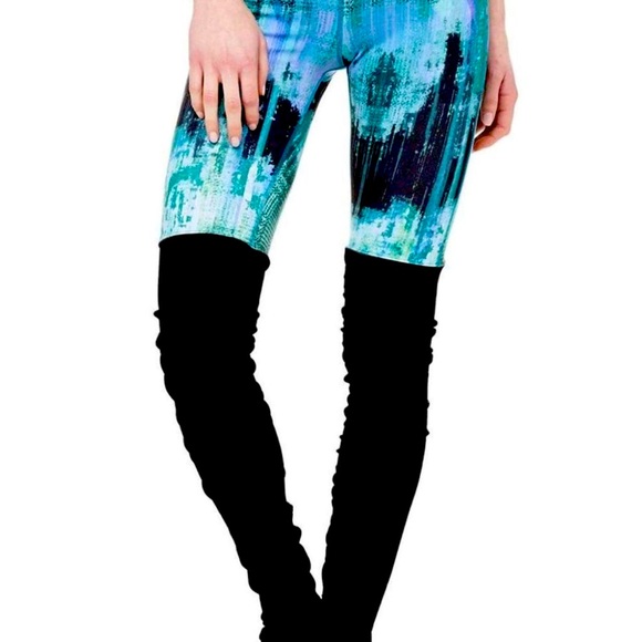ALO Yoga Pants - Alo goddess leggings in great condition
